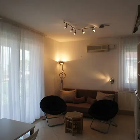 Sienna Family Apartman Шиофок
